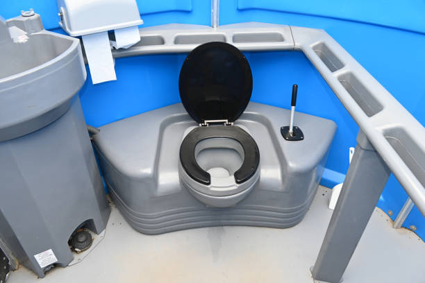 Best High-end porta potty rental  in West Des Moines, IA